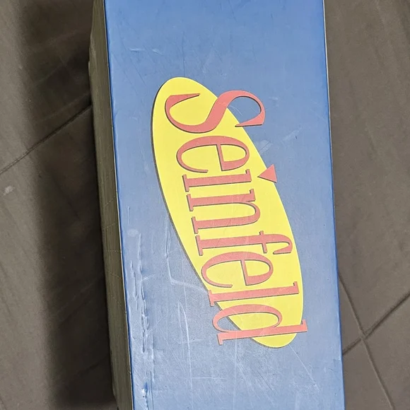 6 Funko Pop Seinfeld Vinyl Figures Set and A Box Of Random Items - Picture 4 of 16